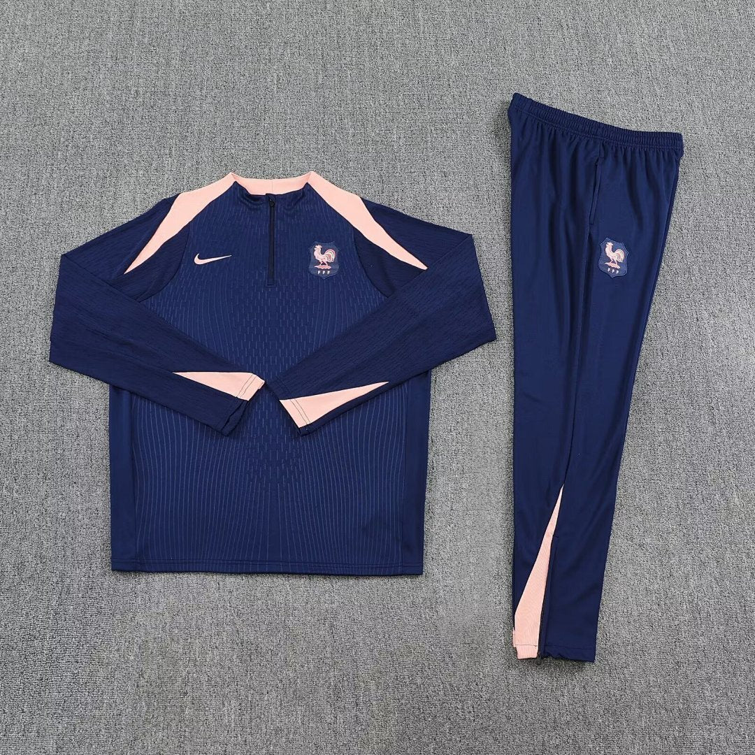 Conjunto Entrenamiento Francia 25-26